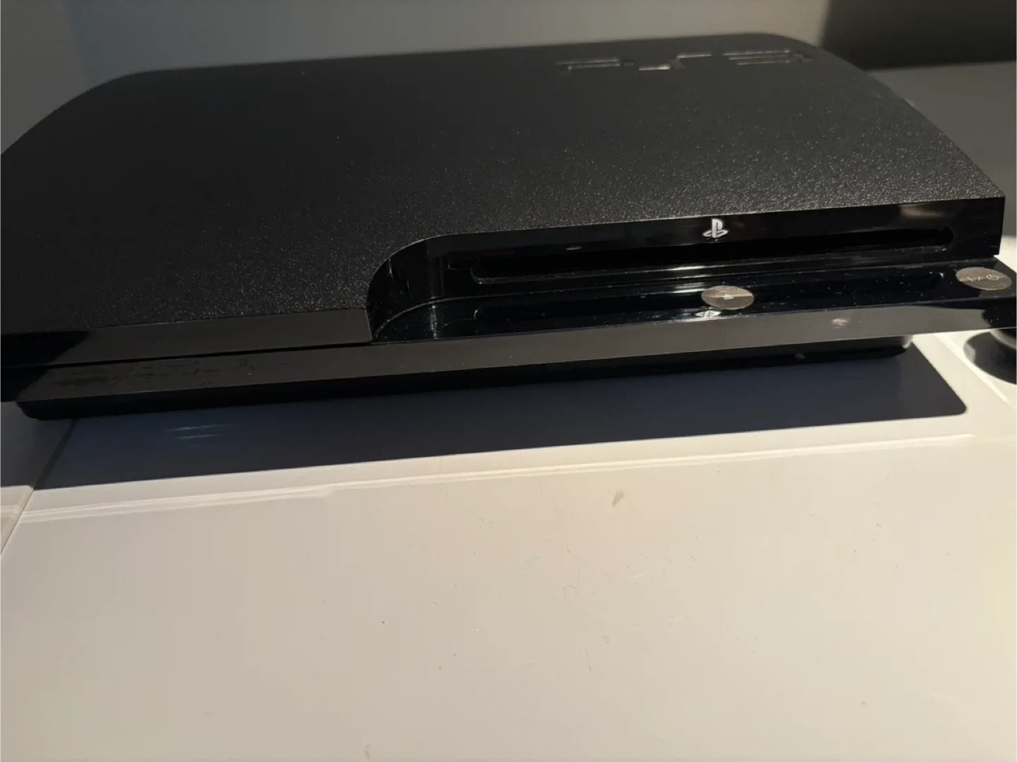 Sony PlayStation 3 (PS3) 160GB with Controller image indicator(4)