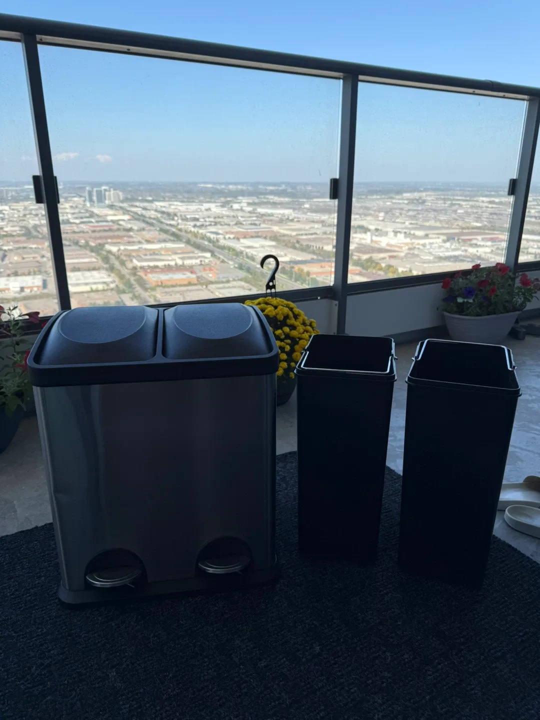 Dual Compartment Step Trash Can thumbnail