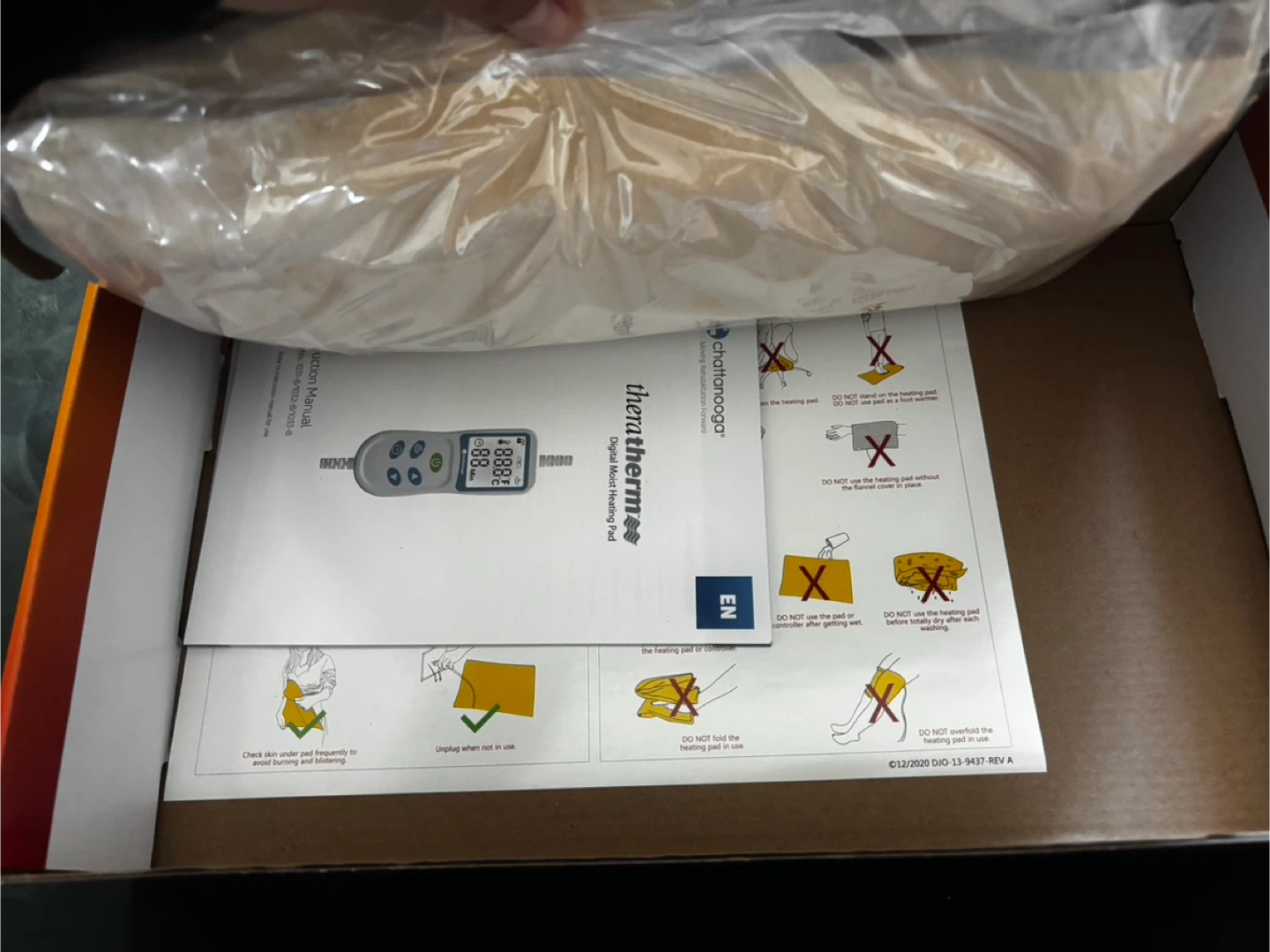 Theratherm Digital Moist Heating Pad - New in Box! - photo 4