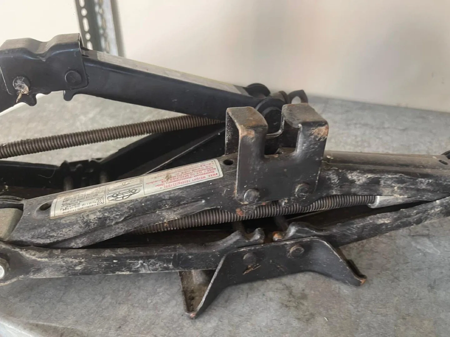 3 Used Car Jacks- 15$ each image indicator(3)