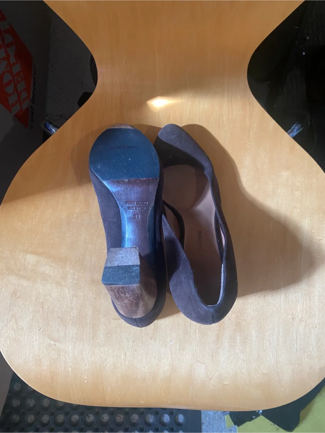 Brown Suede Rag & Bone Heels, Size 6 image indicator(3)