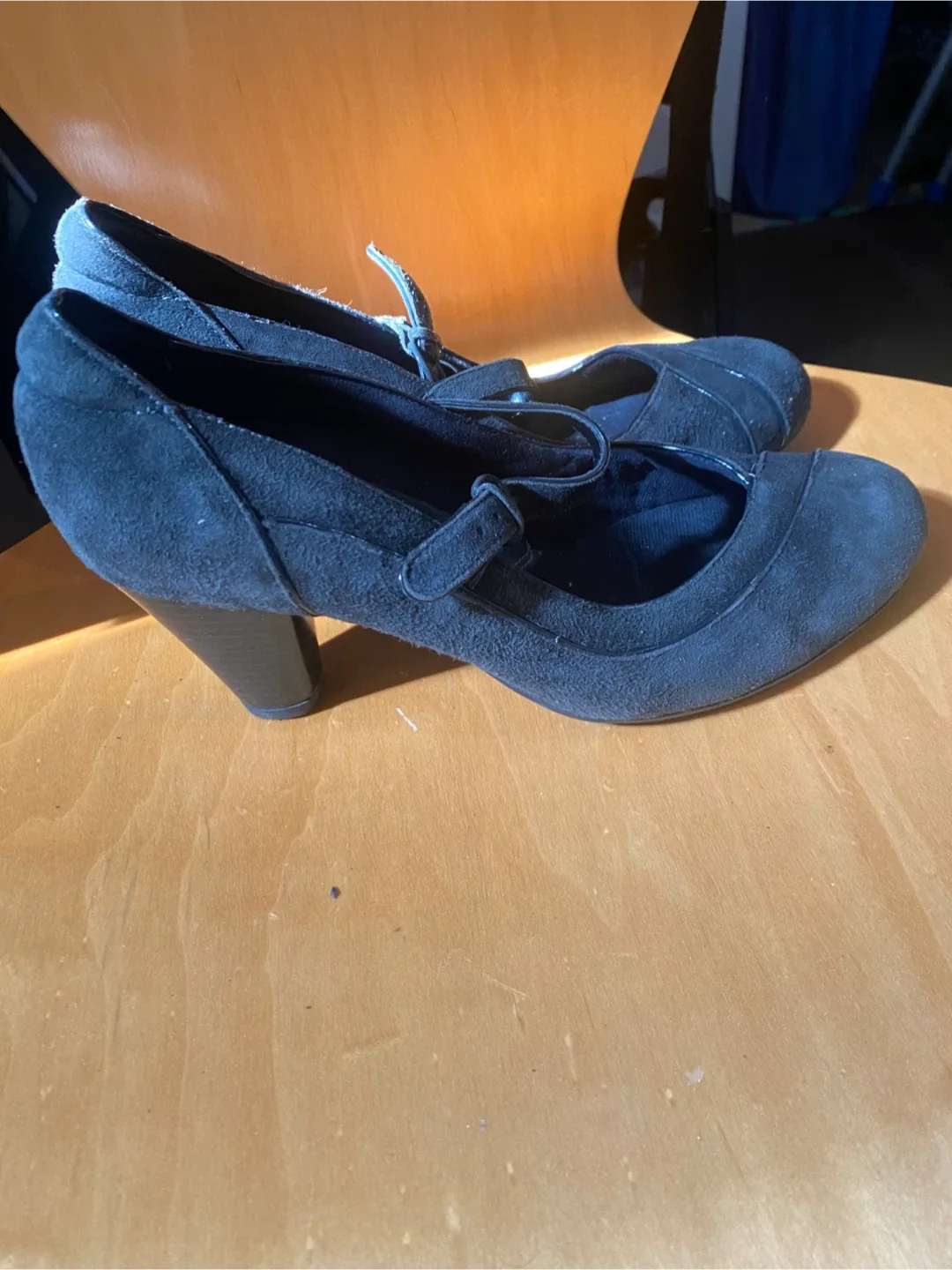 Clarks Black Suede Heels Size 8.5