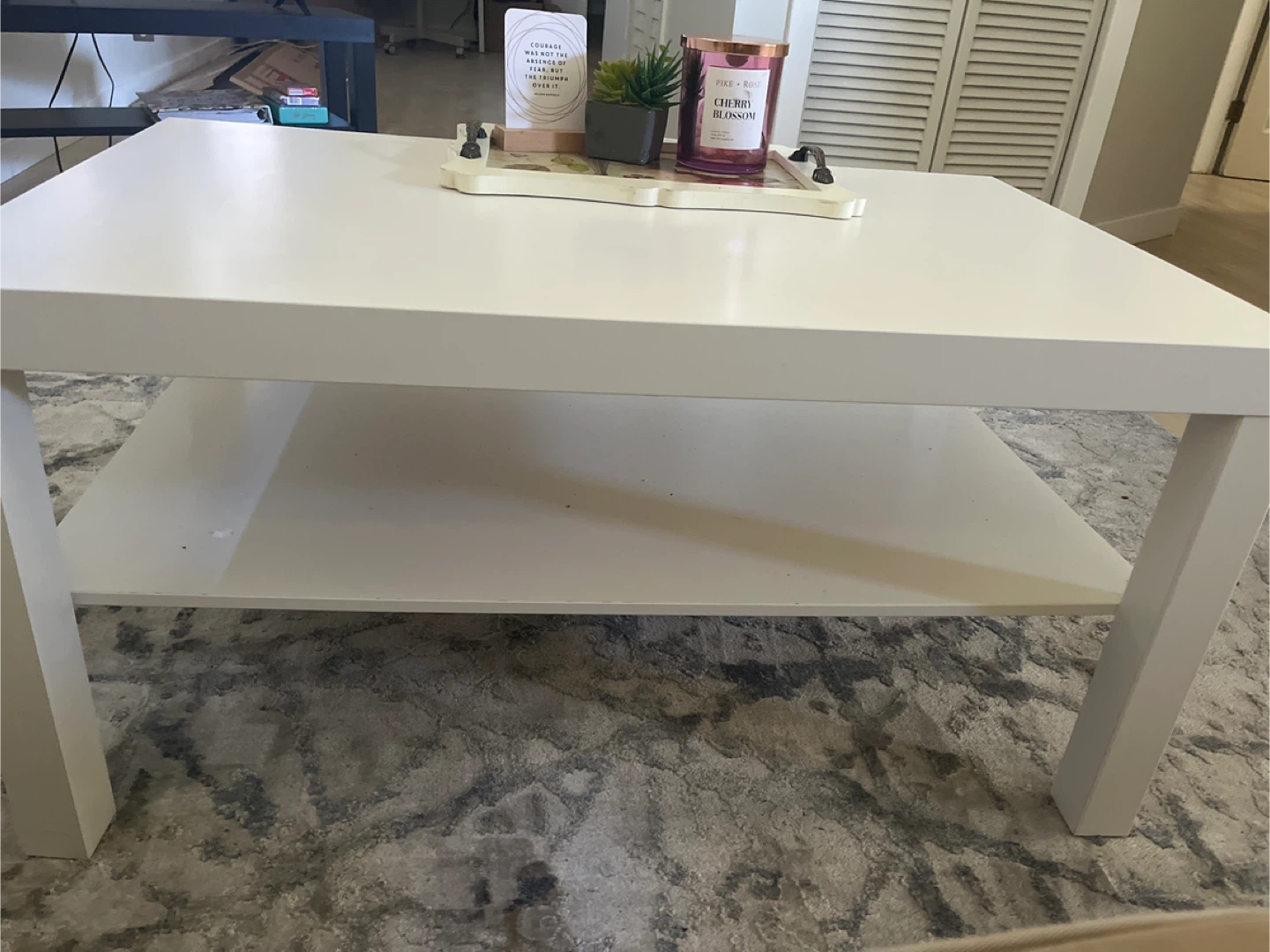 White Coffee Table from IKEA - photo 2