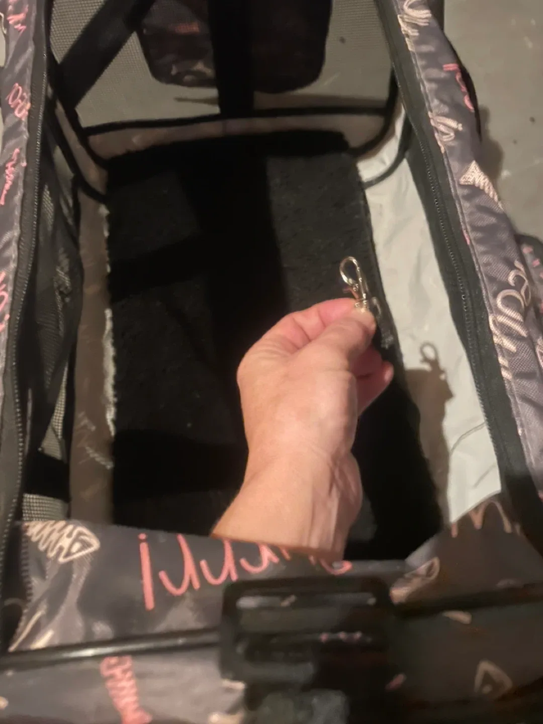 Cat Carrier - Meow/Purr Print image indicator(10)