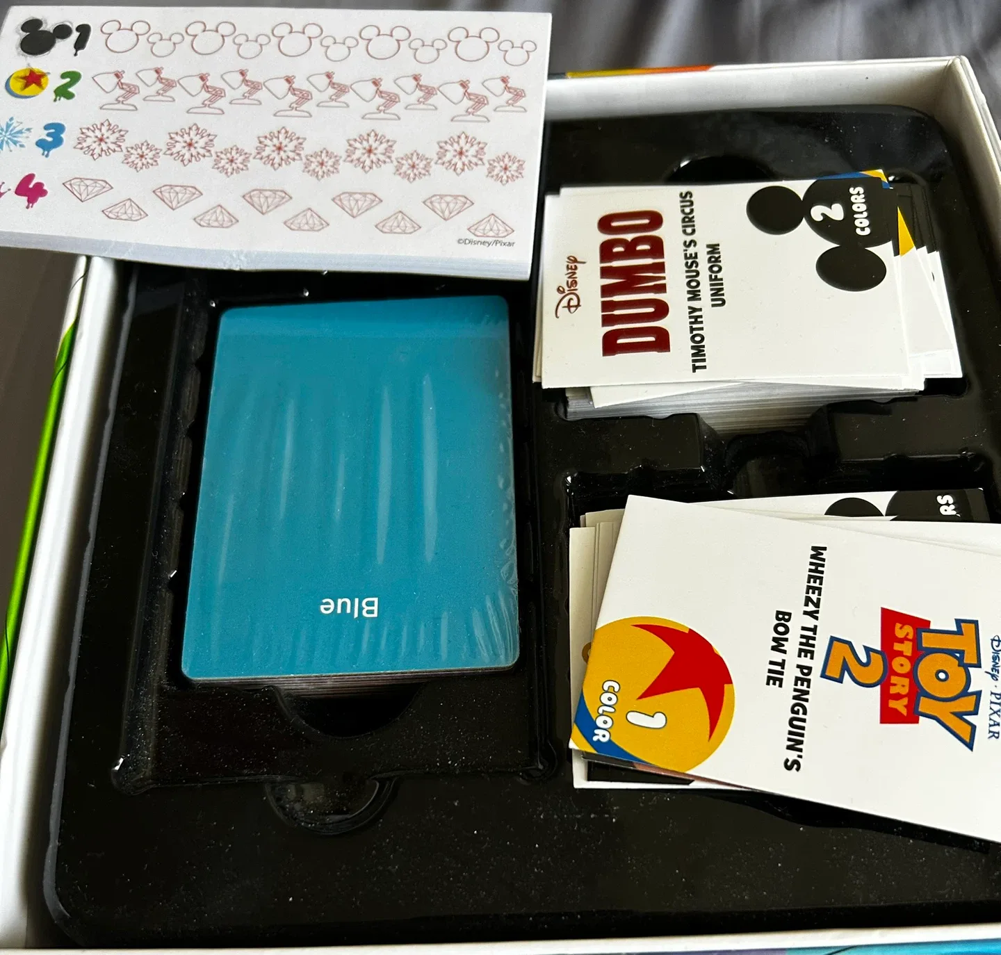 Disney Edition Color Brain Game image indicator(3)