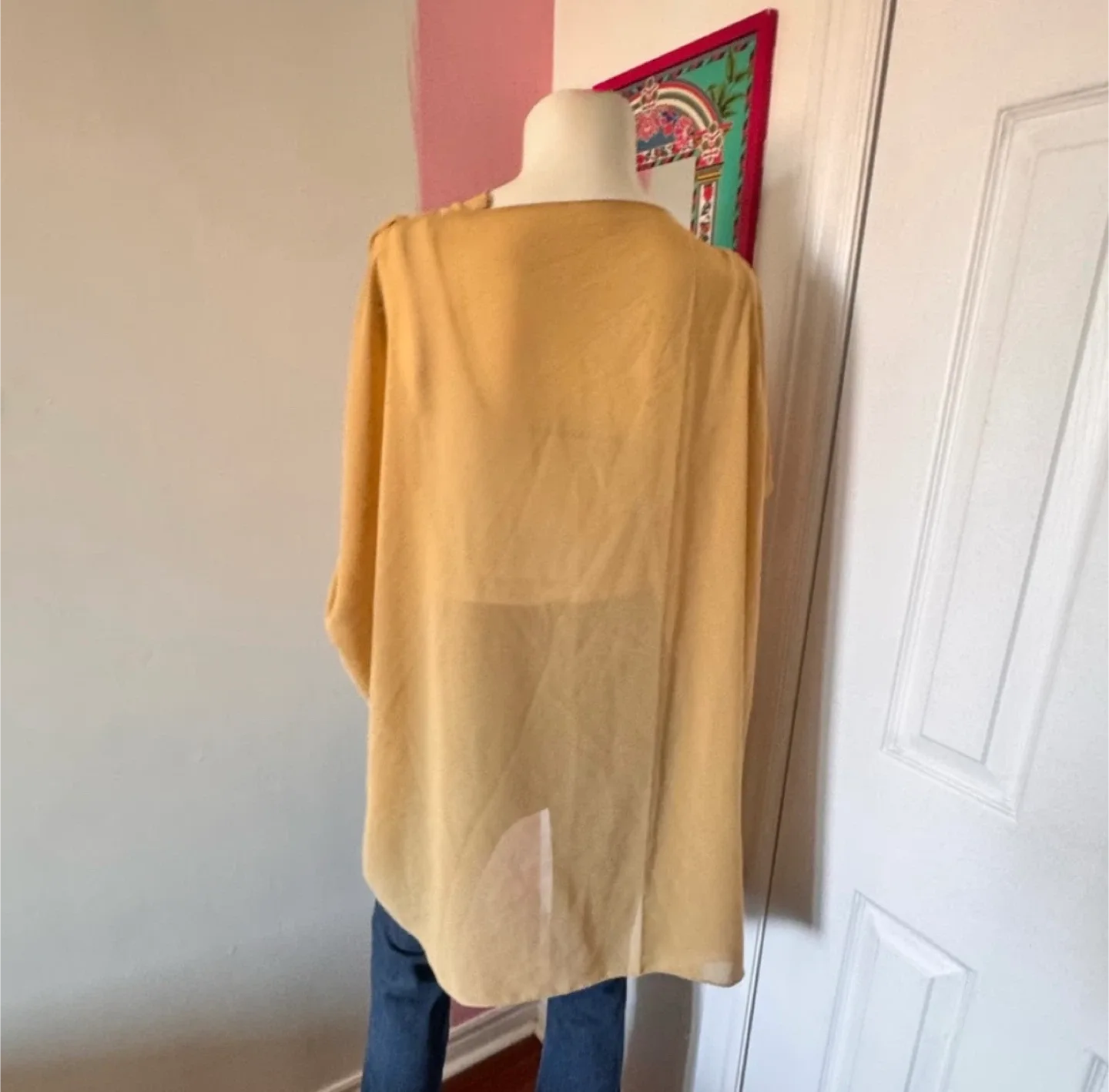 Gold Sleeveless Sheer Cardigan image indicator(3)