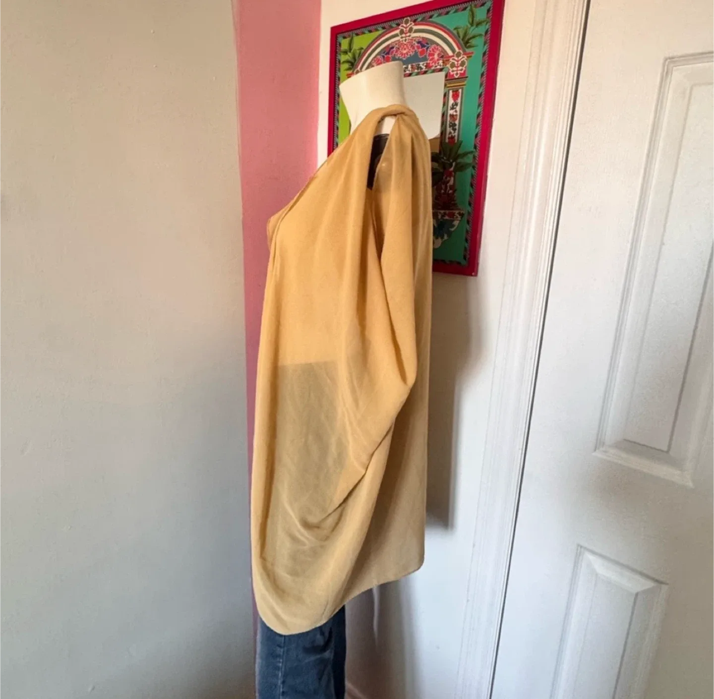 Gold Sleeveless Sheer Cardigan image indicator(4)