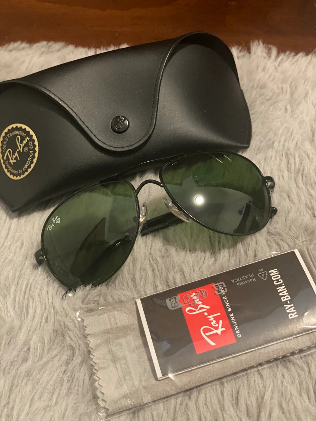 Ray-Ban Aviator Sunglasses with Case - photo 2