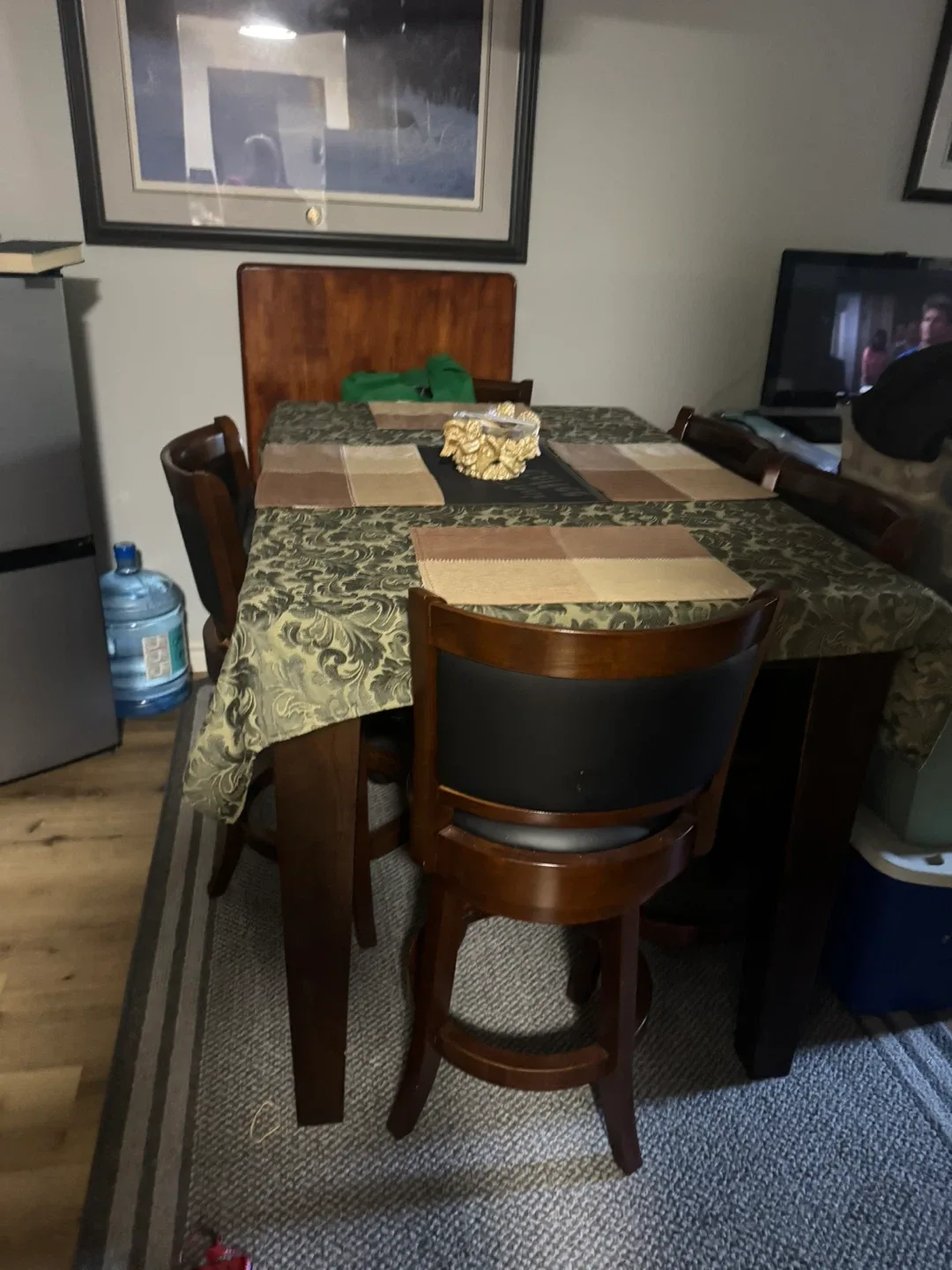 Swivel Bar Stool with Dark Wood Finish image indicator(2)