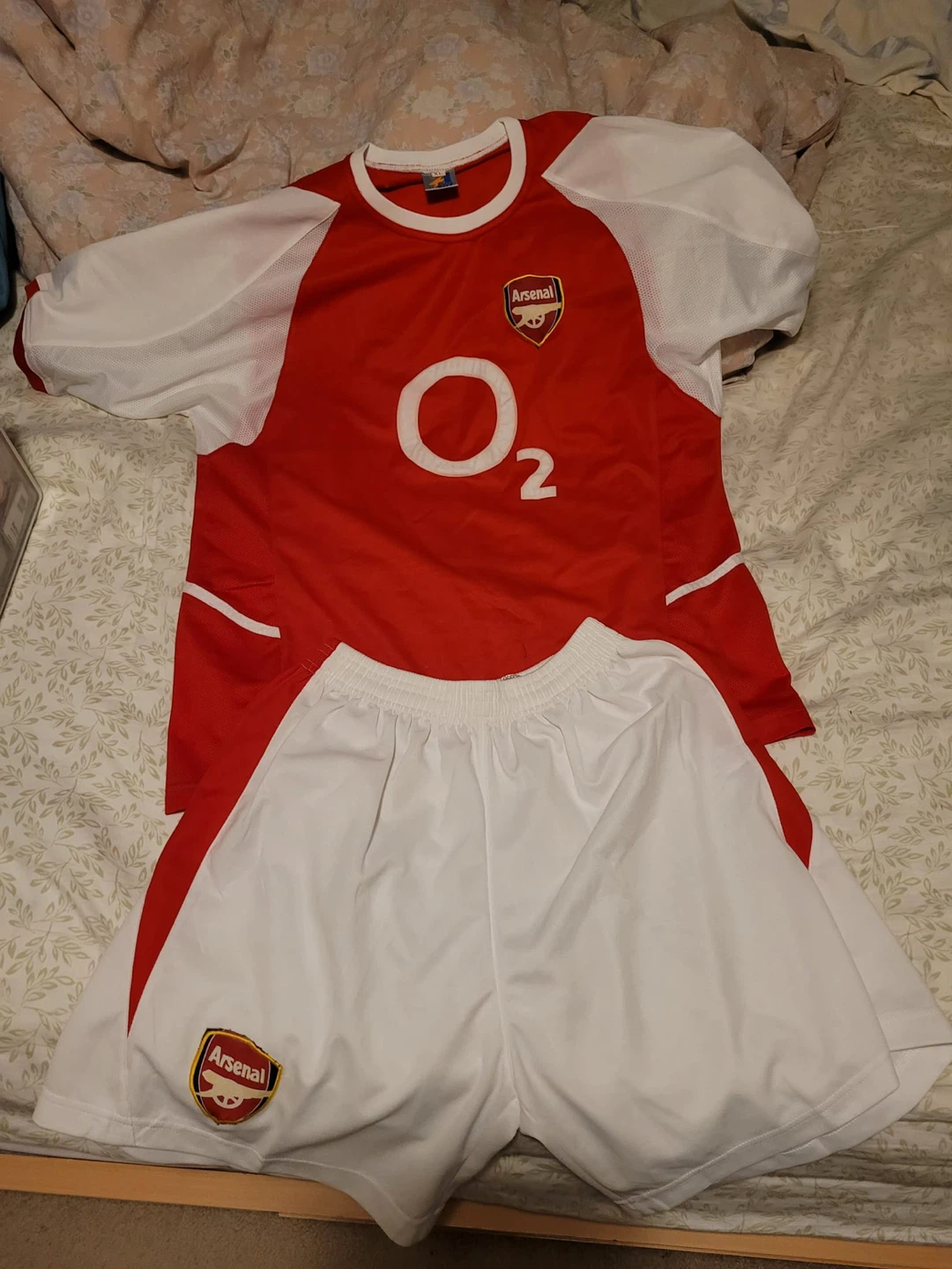 Arsenal & Portugal Soccer Jersey Sets - photo 2