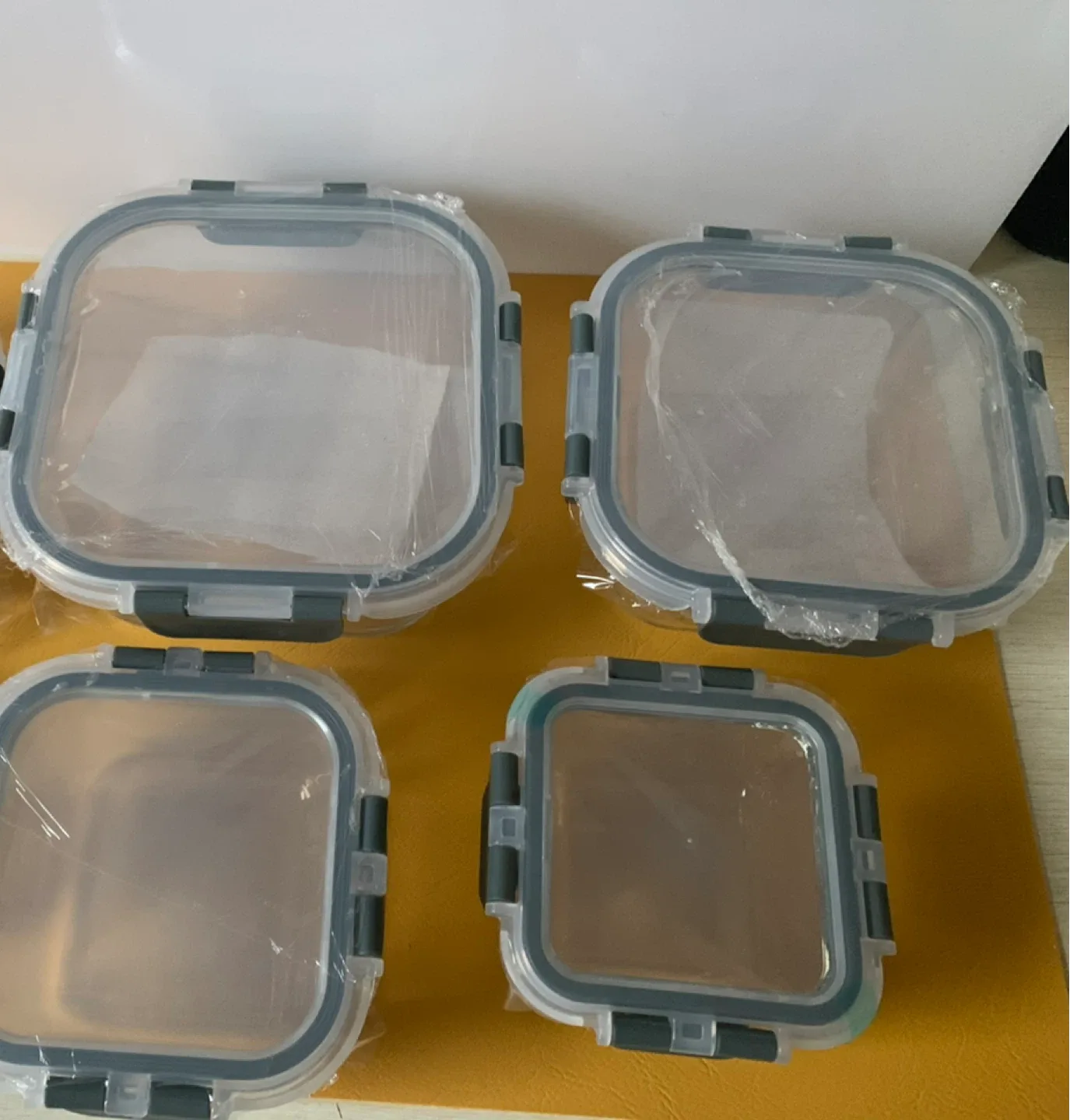 4pack x GLASS food storage containers! DURABLE! Leakproof!! image indicator(3)