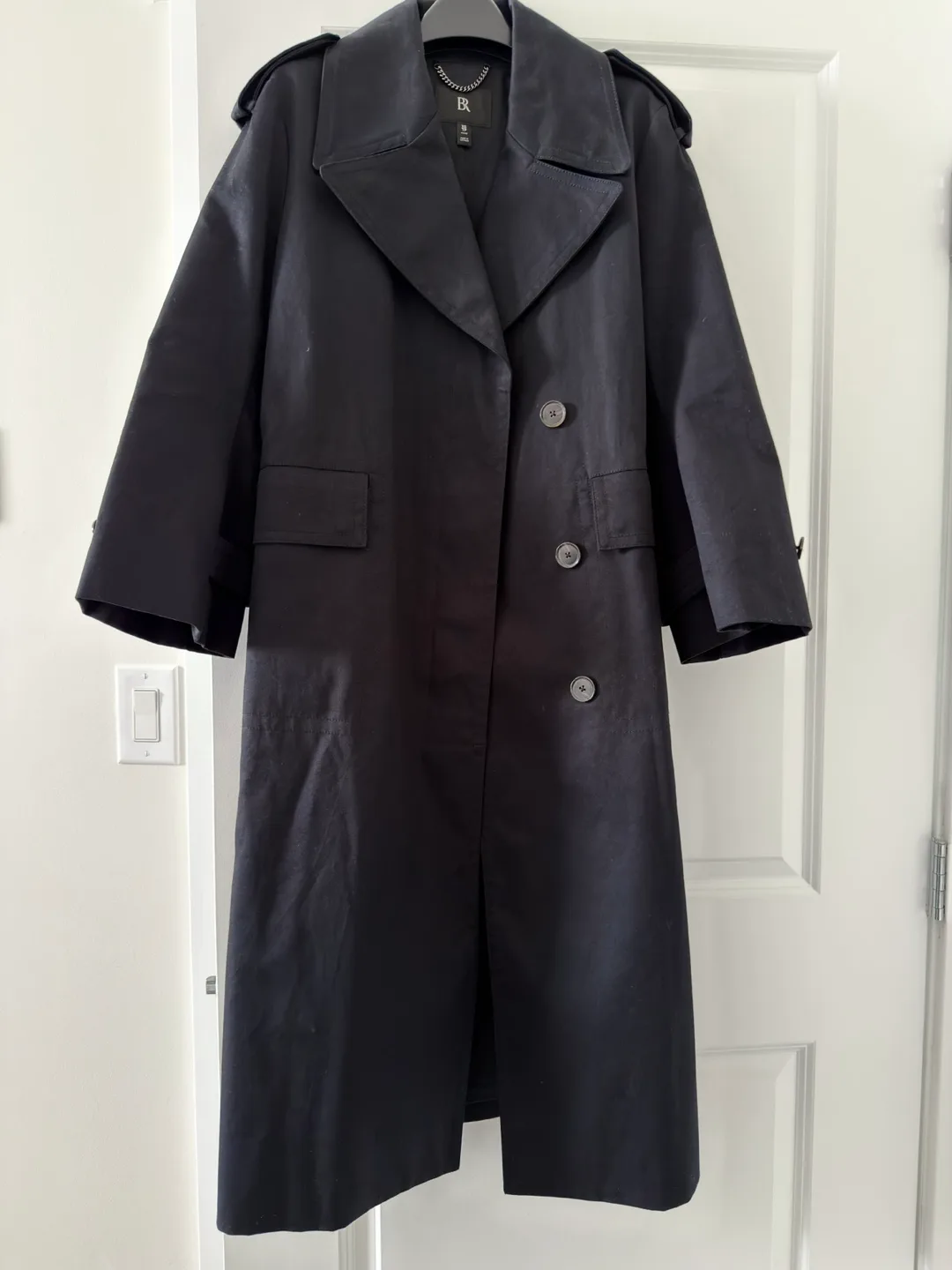Banana Republic Black Trench Coat - XS Petite image indicator(2)