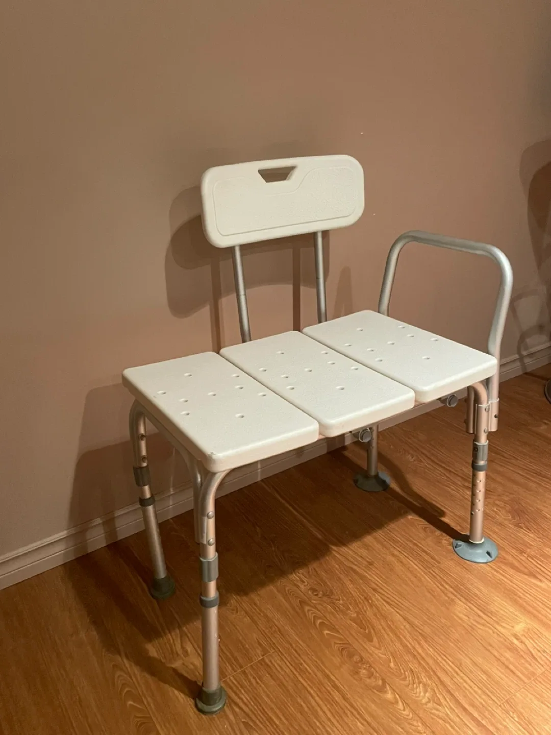 SelfCare Transfer Bench 300LB Compass image indicator(2)