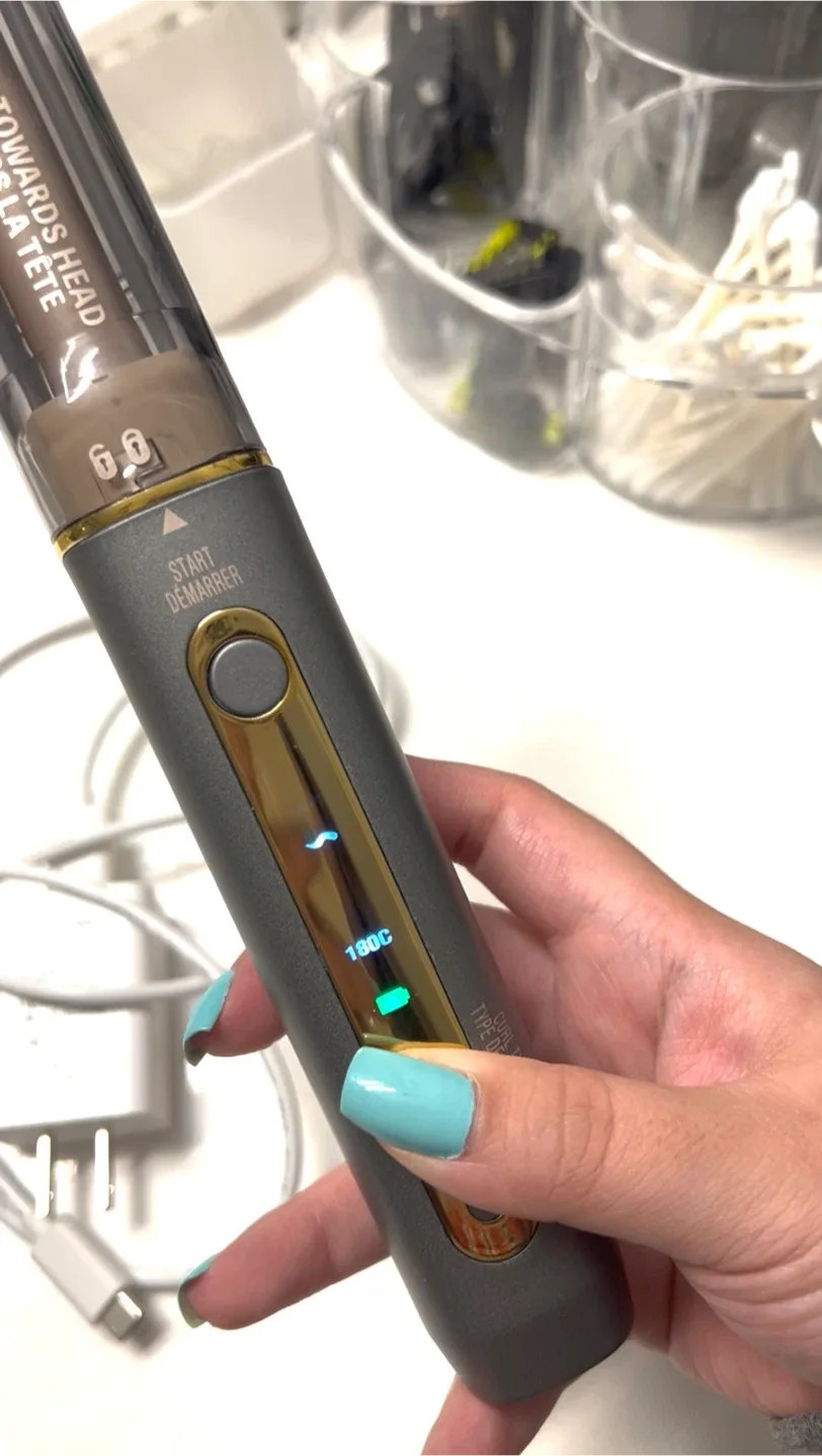 INFINITIPRO by CONAIR Curl Secret® Cordless Mini Auto Curler image indicator(4)