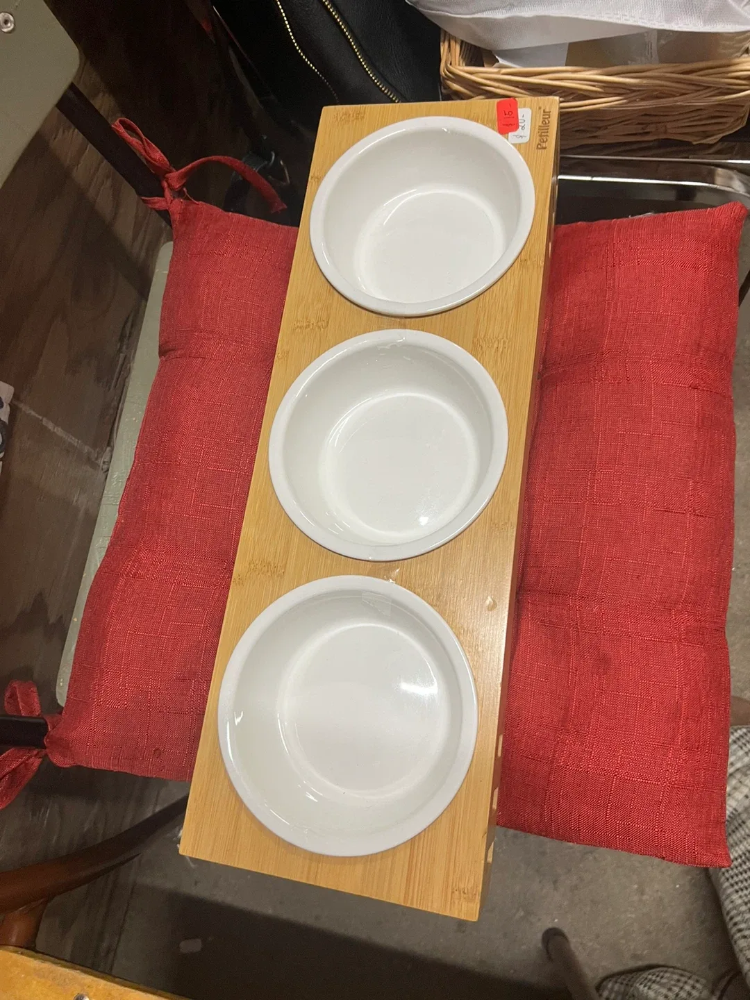 New PetRageous Three Bowl Bamboo Feeder image indicator(2)