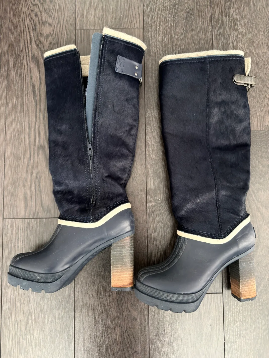 Sorel Women's Rain Boots Size 5.5 image indicator(6)