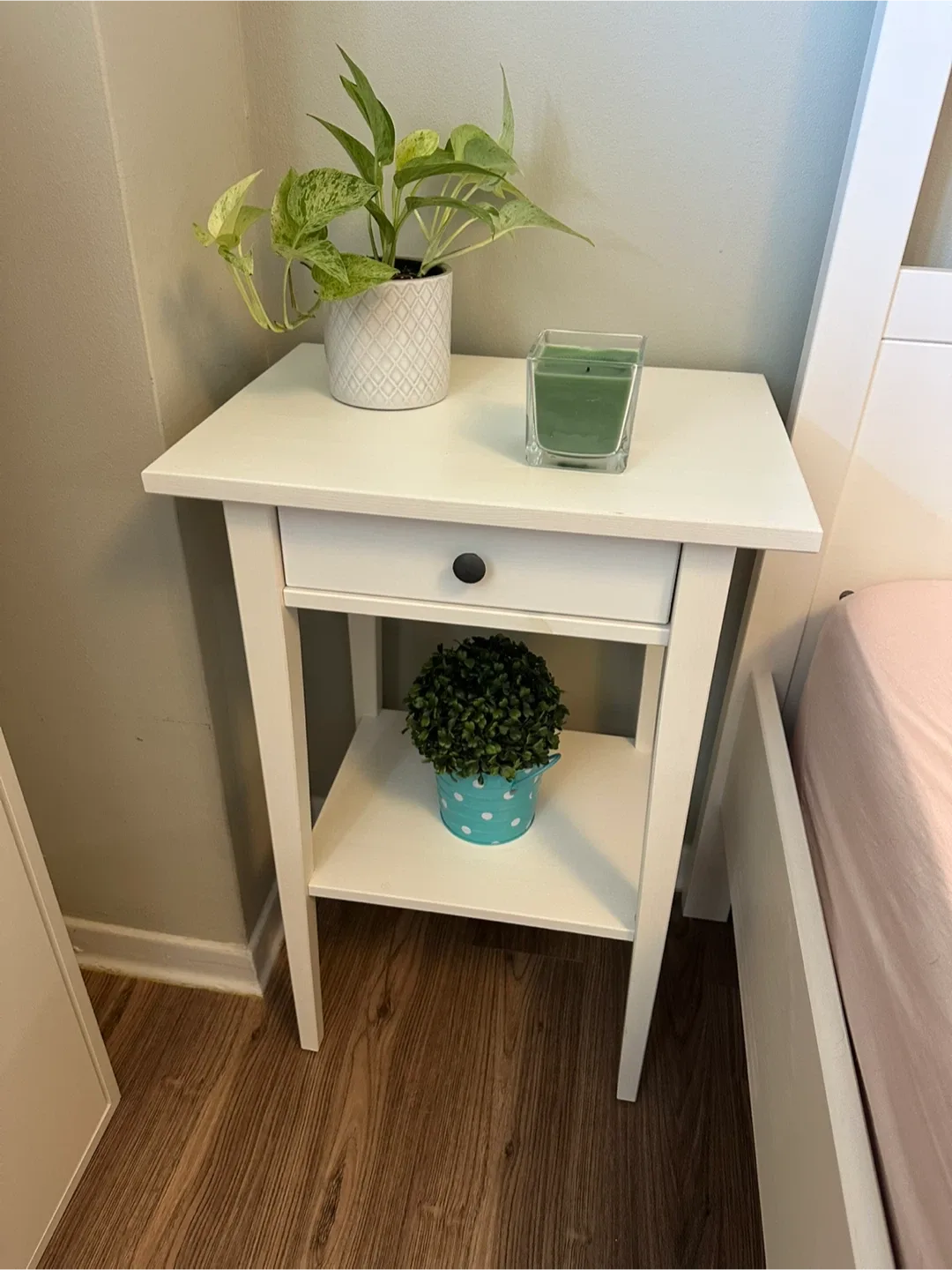 White Nightstand with Drawer thumbnail