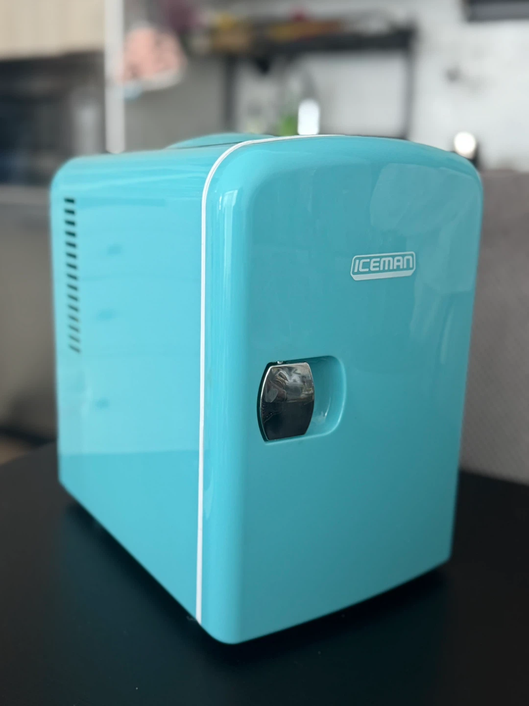Mini Fridge - 4L - portable - Baby blue