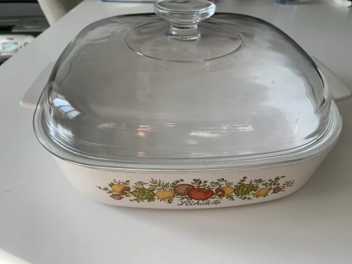 Vintage Corning Ware L'Echalote Casserole Dish image indicator(2)