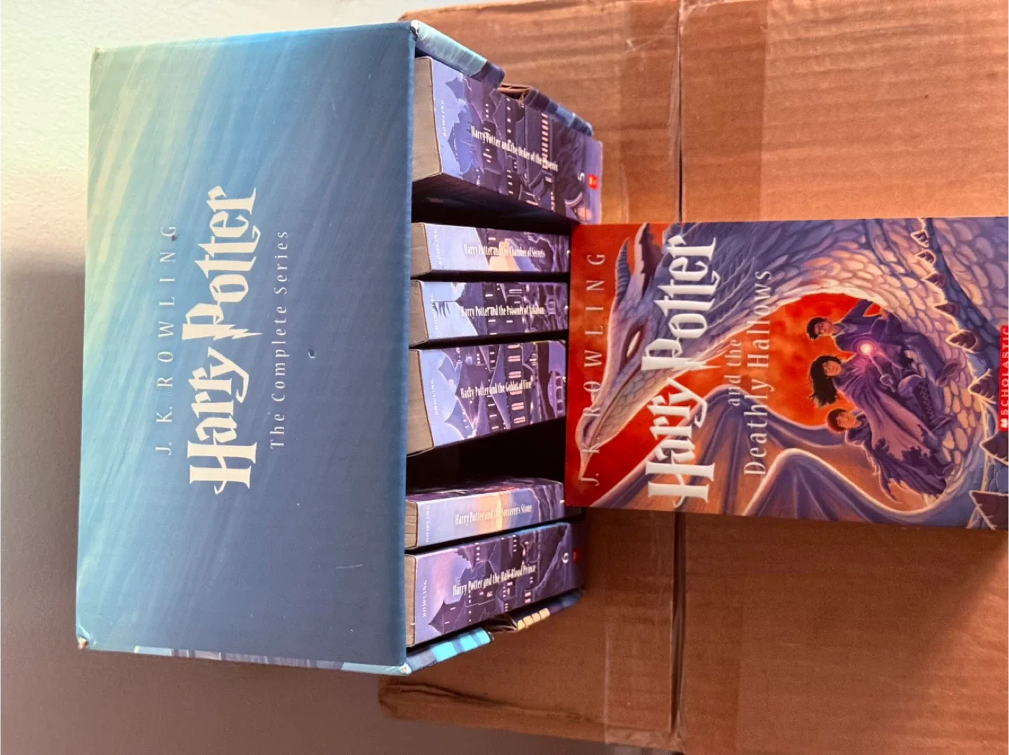 Harry Potter: The Complete Series Box Set image indicator(4)