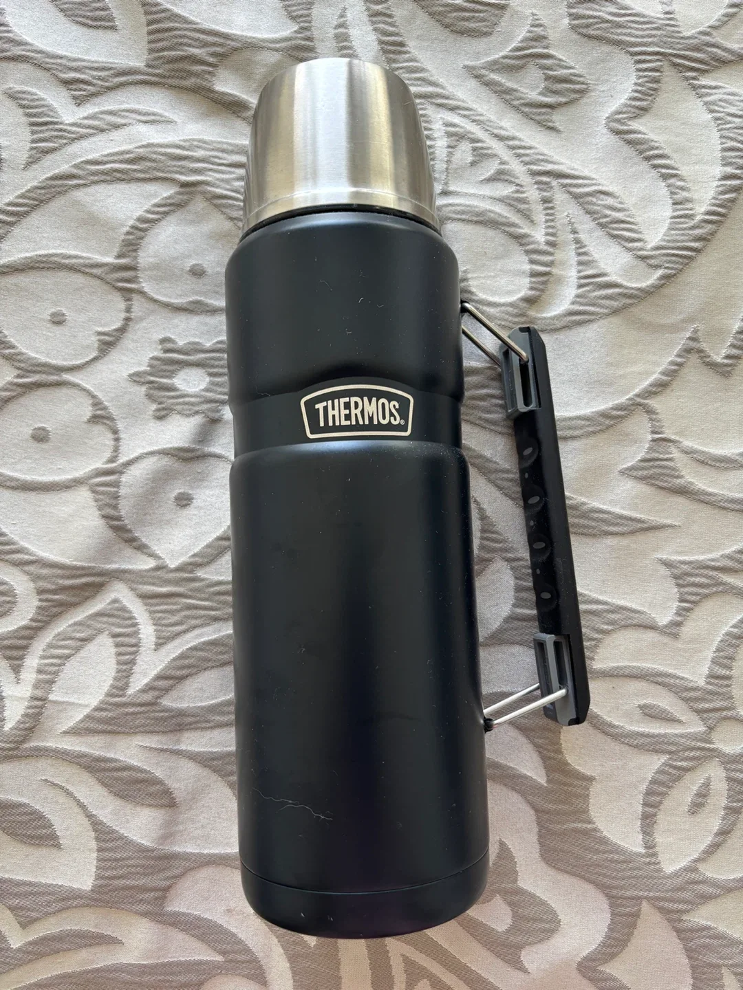 Thermos Stainless Steel Bottle thumbnail