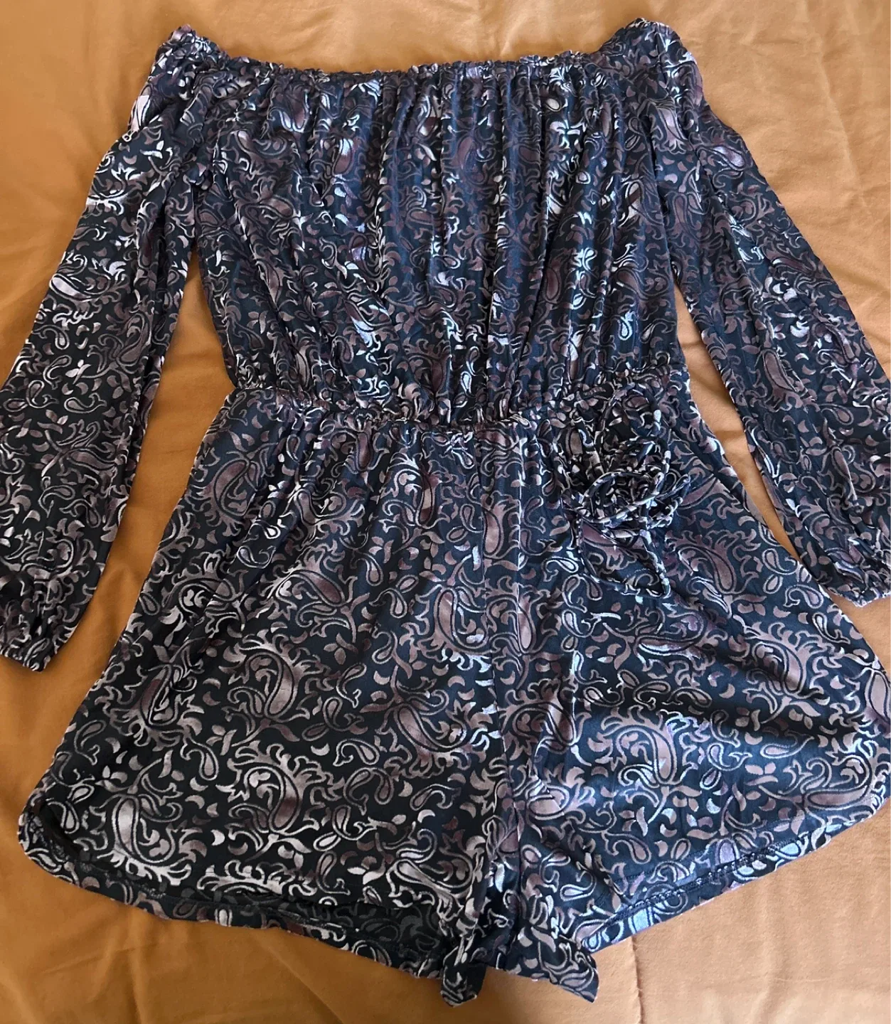 Patterned Off-the-Shoulder Romper image indicator(2)