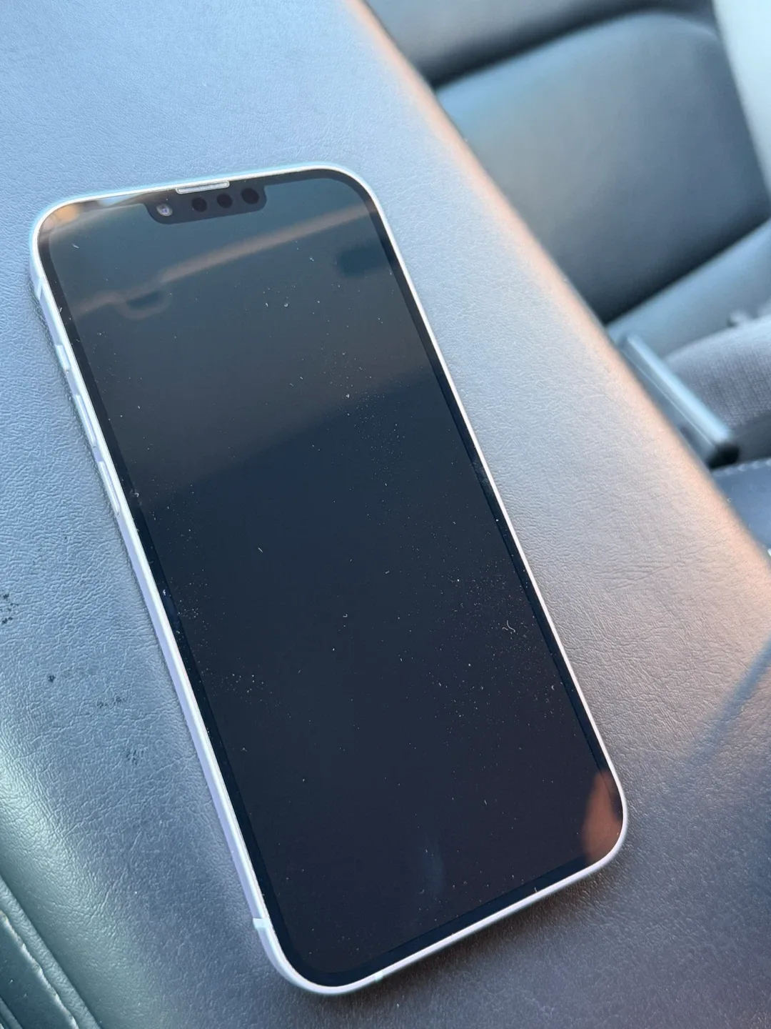 Apple iPhone 14 128GB Purple image indicator(10)