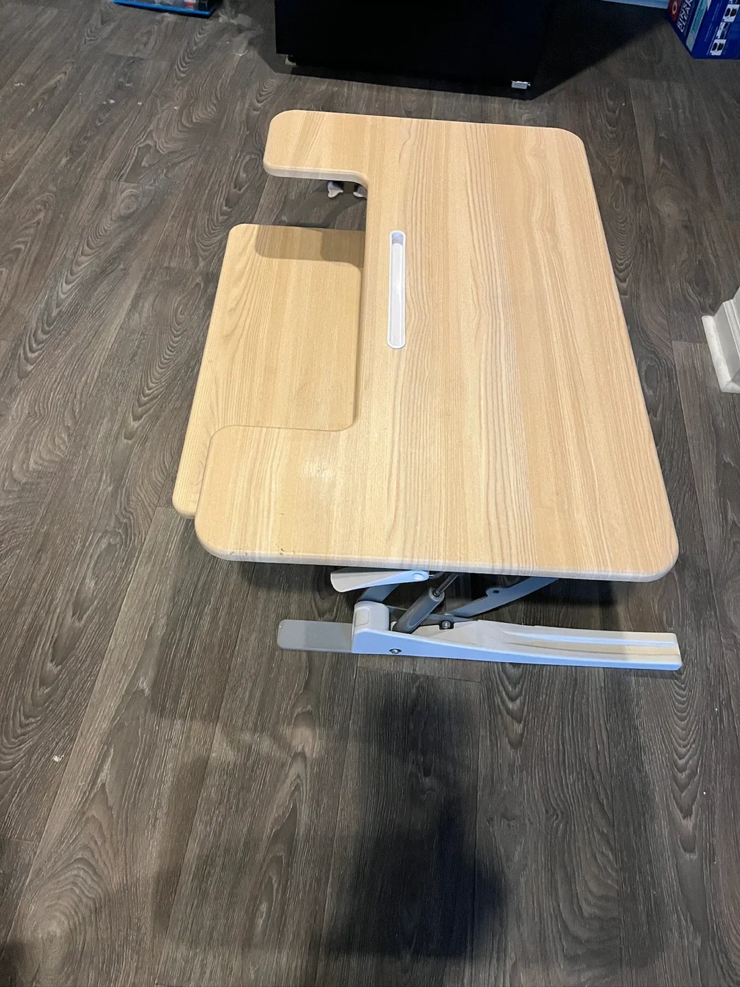 Adjustable Standing Desk Converter image indicator(2)