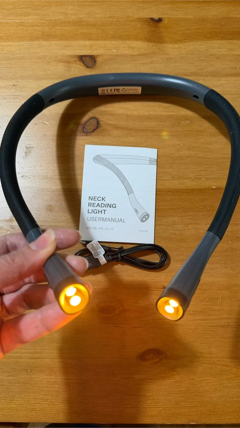 Brand New Neck Reading Light with USB Cable image indicator(2)
