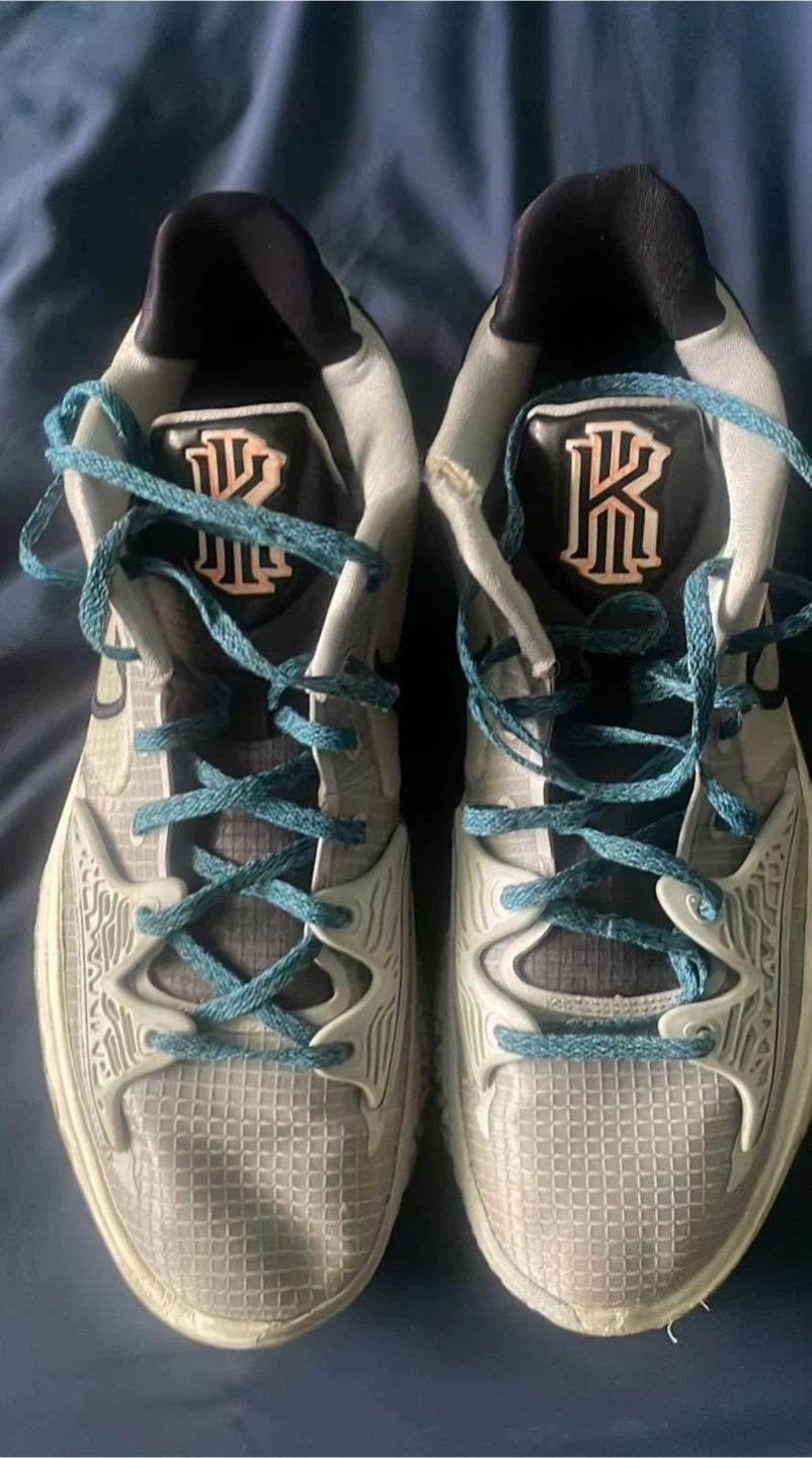 Nike Kyrie 7 Basketball Shoes - photo 2