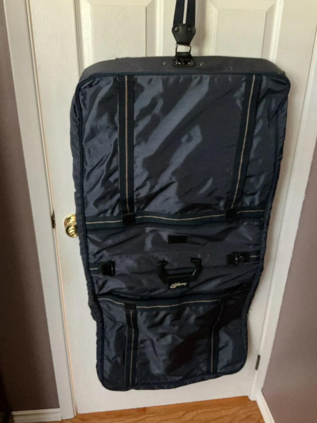 Skyway Garment Bag - Navy Blue image indicator(2)