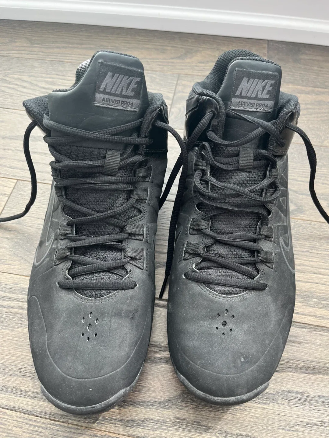 Nike Air Visi Pro 4 Black Basketball Shoe, 10.5 US (Men) image indicator(4)