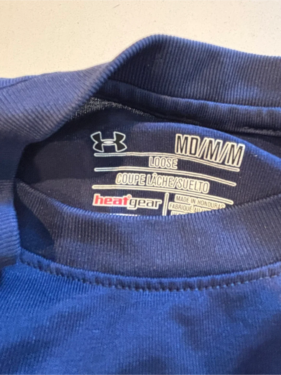 Men’s Size Medium & Large Gym Shirts & Shorts LOT For Sale image indicator(8)