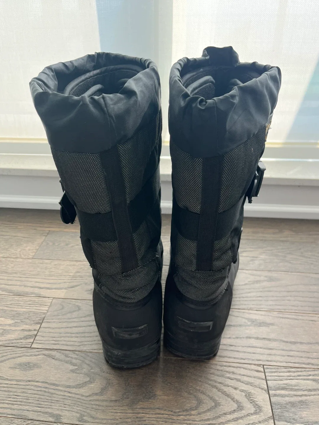 Absolute Zero Thinsulate Ultra Black Winter Boots, 10 US (Men) image indicator(5)