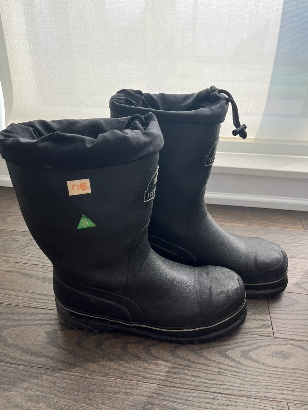 Acton Icelander Insulated Steel-toe Rubber Boots, 10 US (Men) image indicator(2)