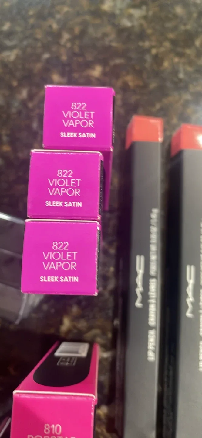 MAC Lipsticks & Lip Pencils - Various Shades image indicator(4)