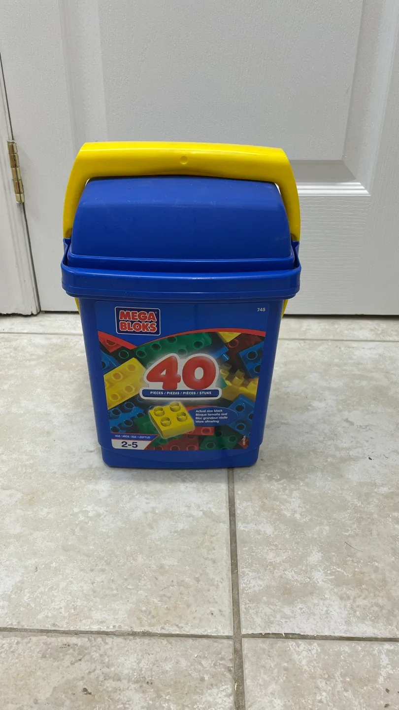 Mega Bloks Bucket image indicator(3)