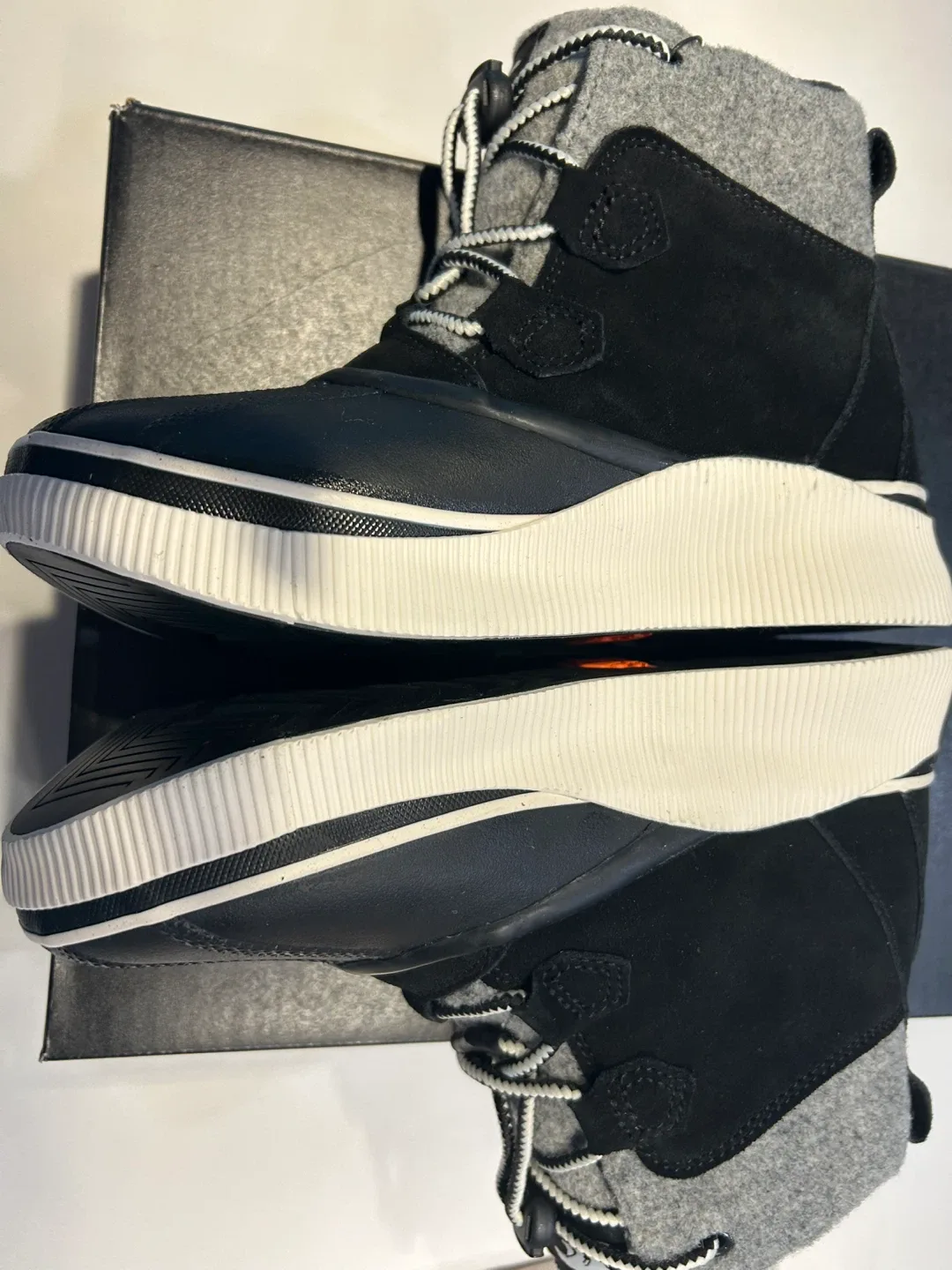 Sorel Youth Out N About IV Chillz WP Boots - Size 6 image indicator(3)