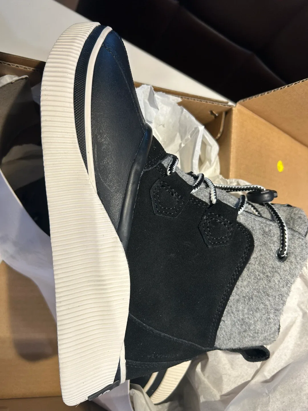 Sorel Youth Out N About IV Chillz WP Boots - Size 6 image indicator(5)