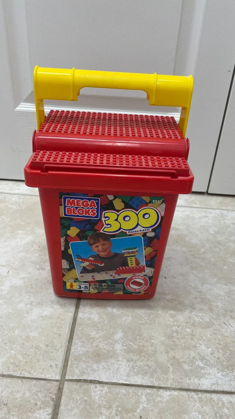 Mini Mega Bloks Bucket image indicator(3)