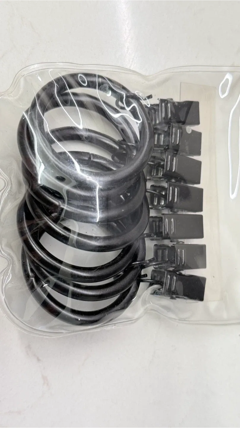 Liz Claiborne Home Clip Rings - Set of 7 - New image indicator(3)