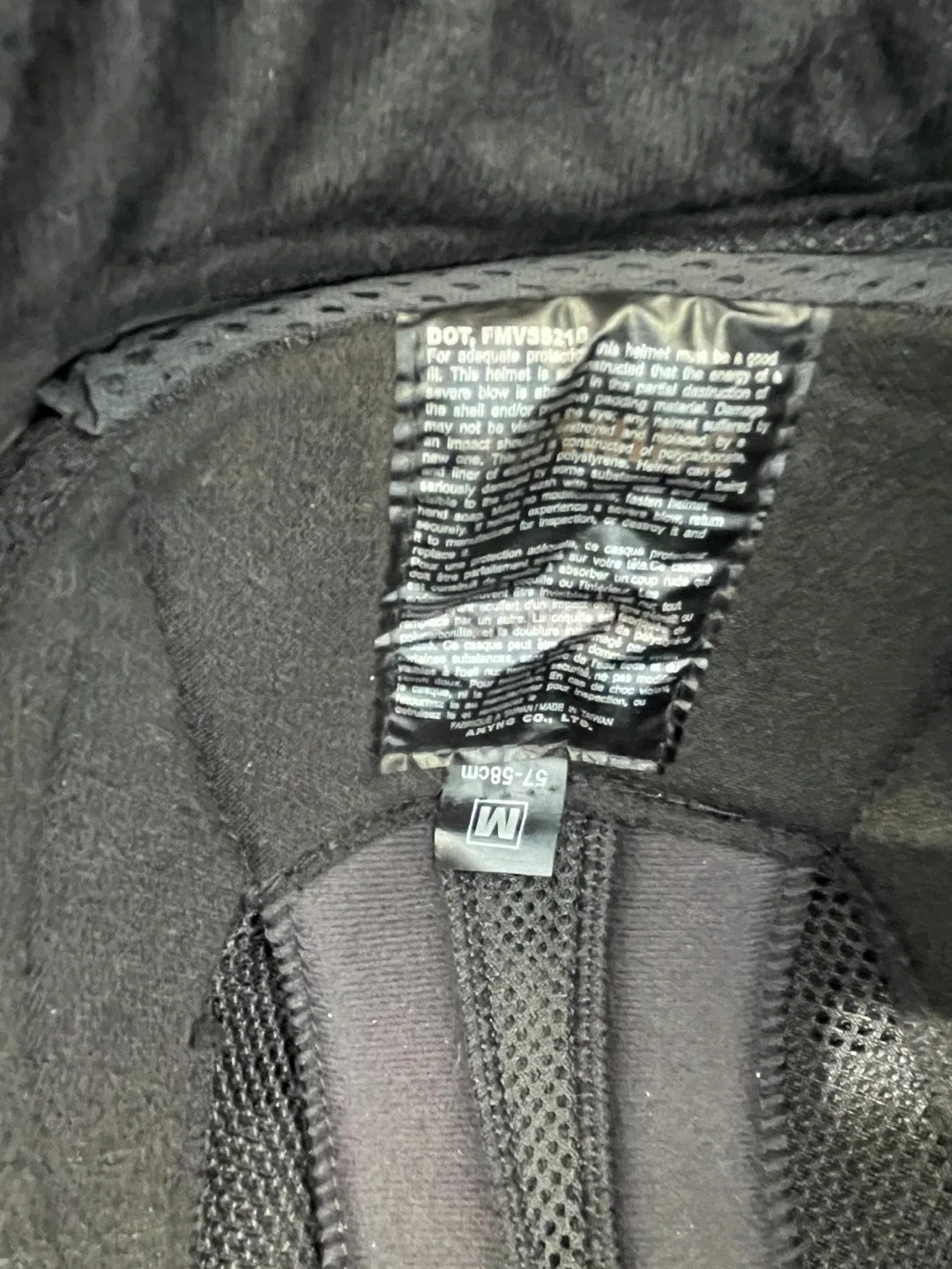 Black Motorcycle Helmet DOT MAX image indicator(6)