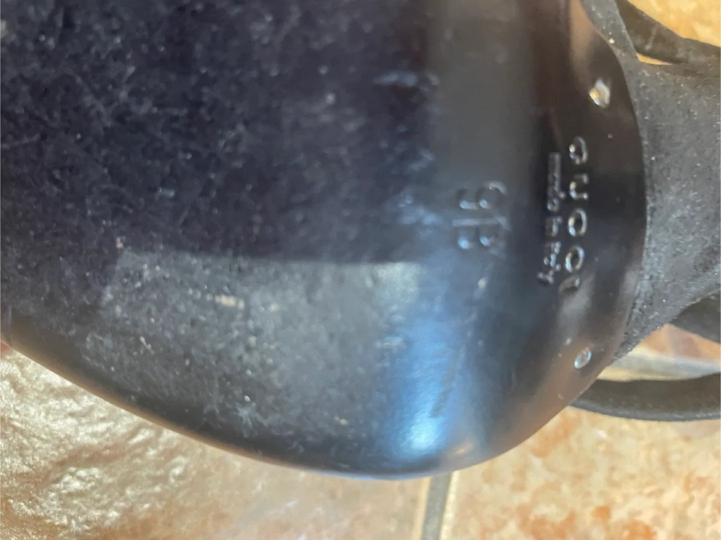 Gucci Black Suede Heels - Size 8 image indicator(2)