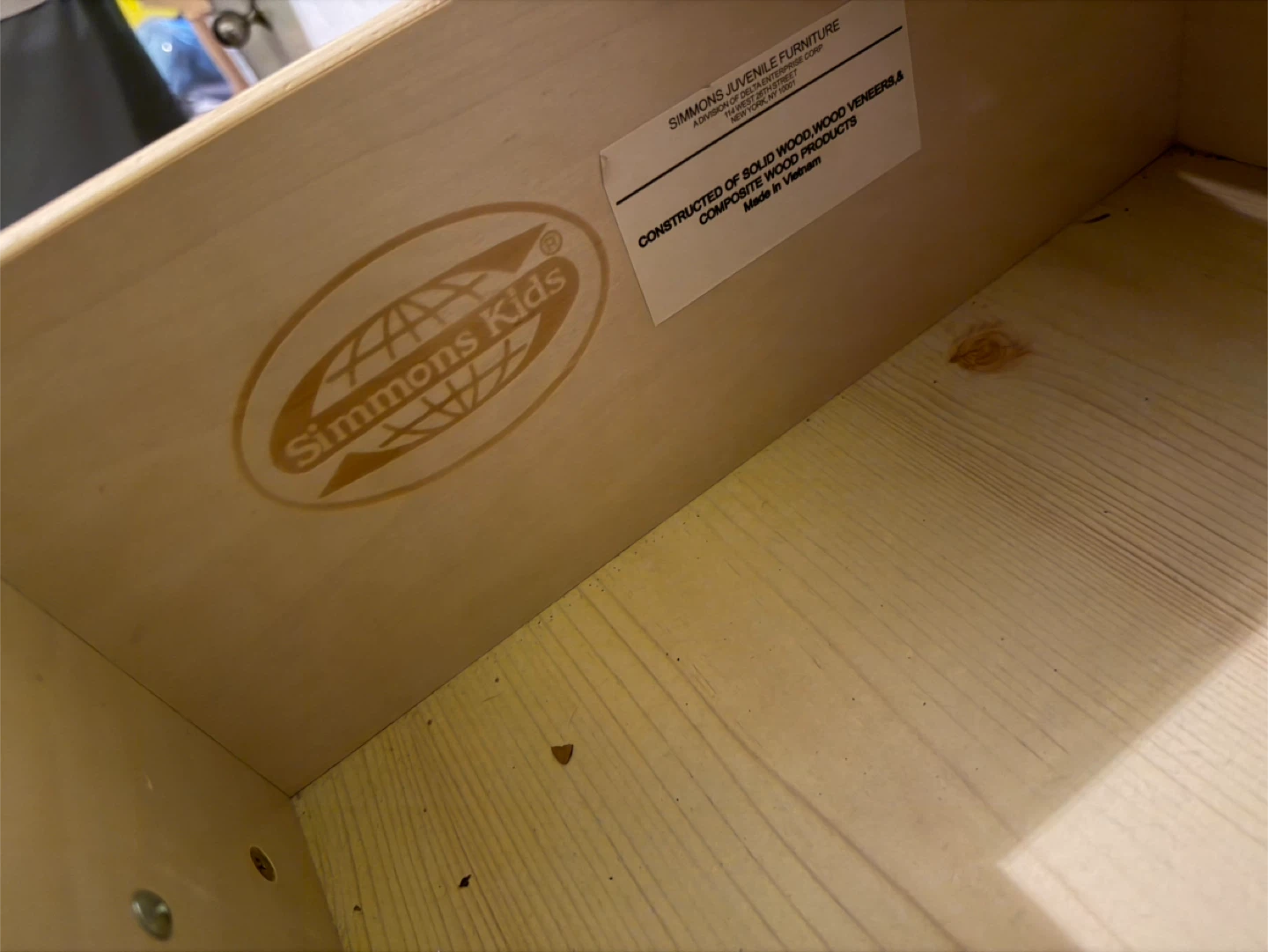 Simmons Kids White Dresser - photo 2