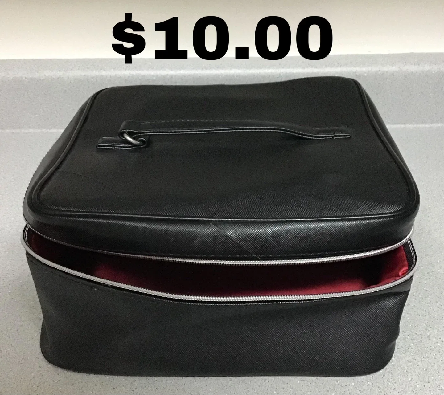 Cosmetic Travel Cases image indicator(2)