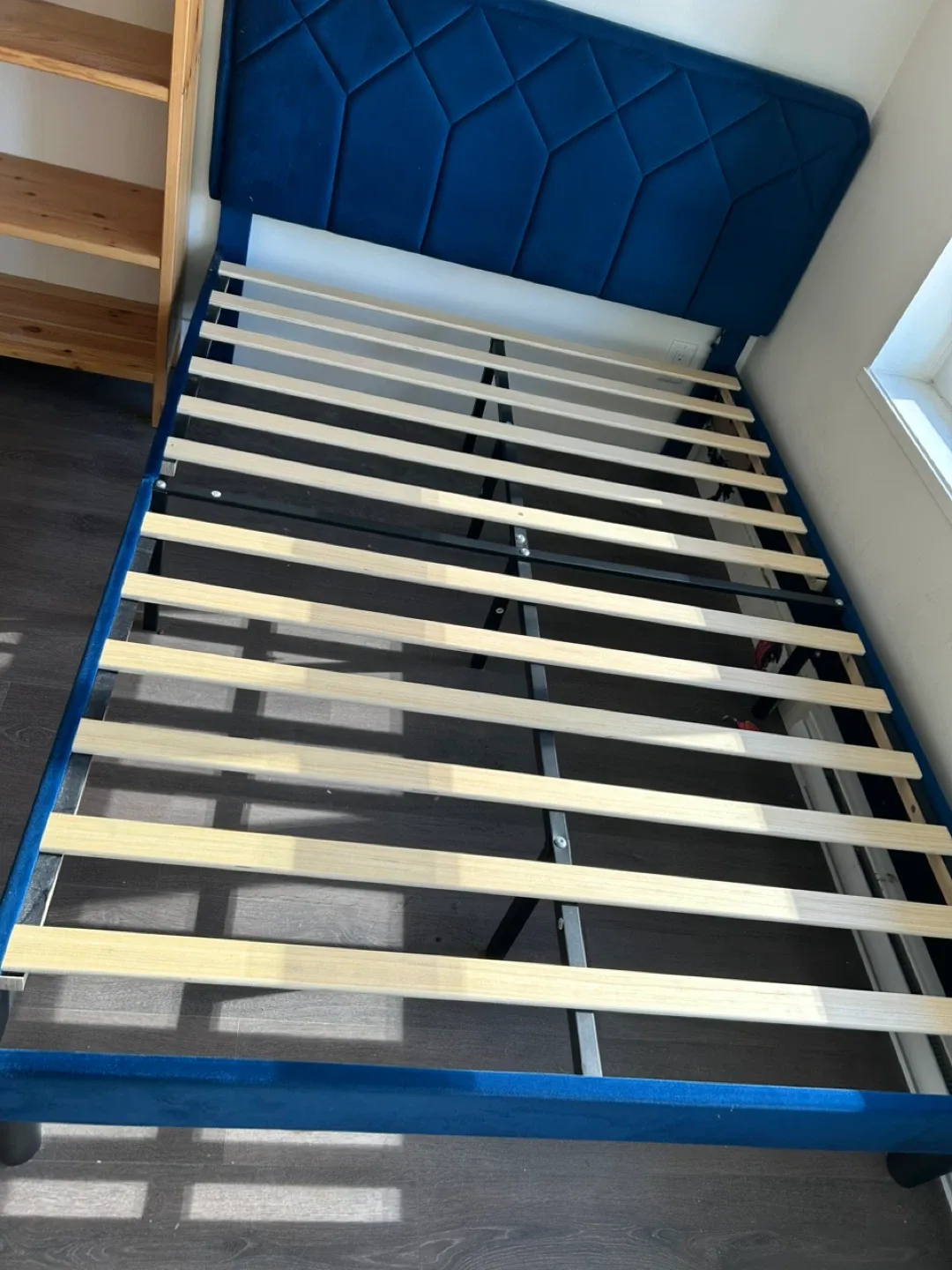 #FREE Good Full Frame with Mattress image indicator(7)