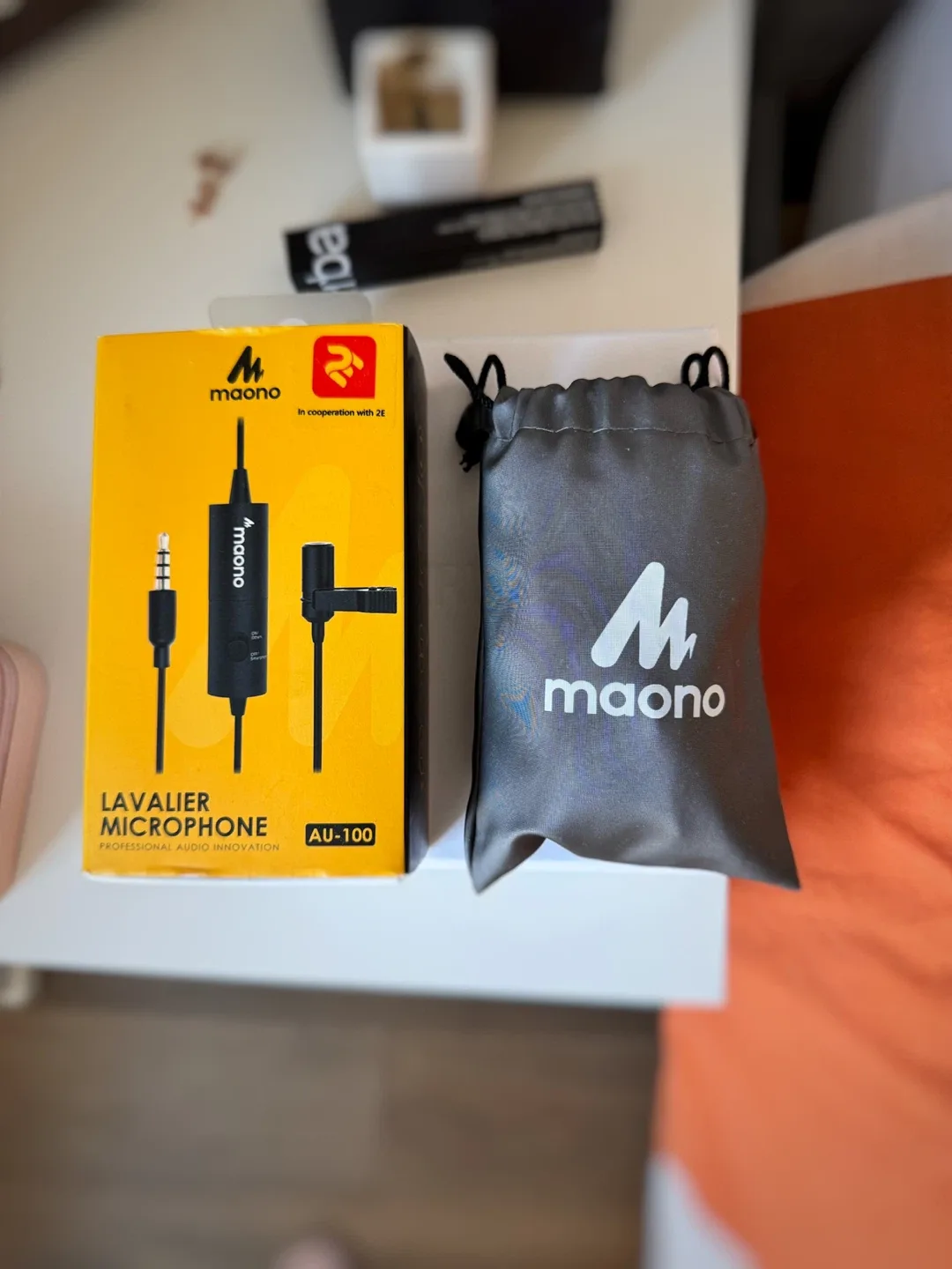 ‼️MOVING SALE‼️ Microphone for iPhone and camera - New thumbnail