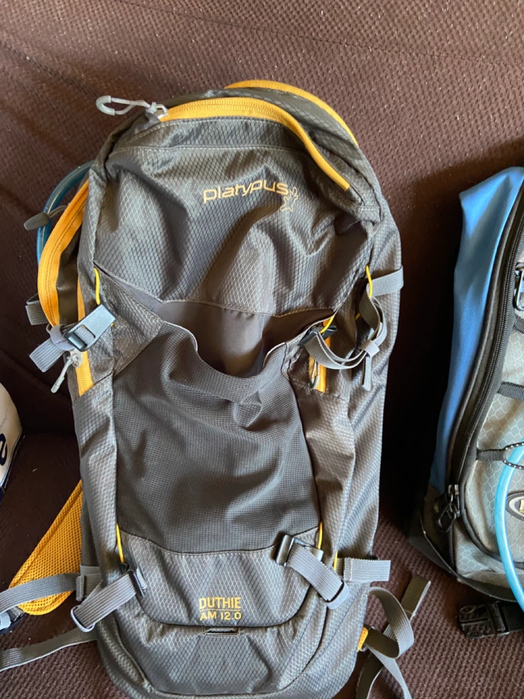 Platypus Duthie AM 12.0 Hydration Pack & North 49 Backpack - photo 2