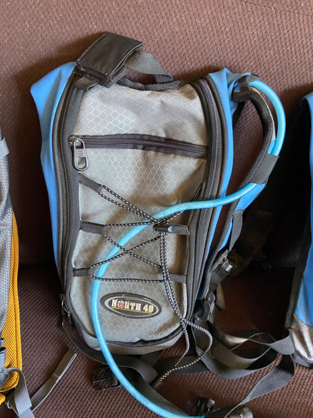 Platypus Duthie AM 12.0 Hydration Pack & North 49 Backpack - photo 3