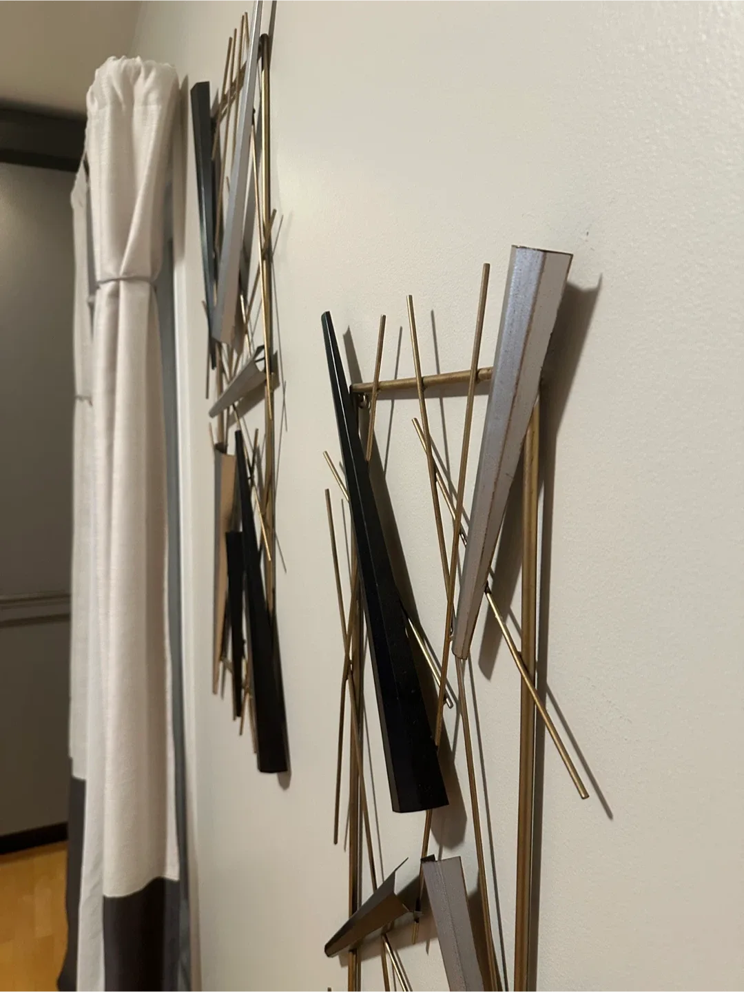 Metal Wall Art Decor - Modern Design image indicator(4)